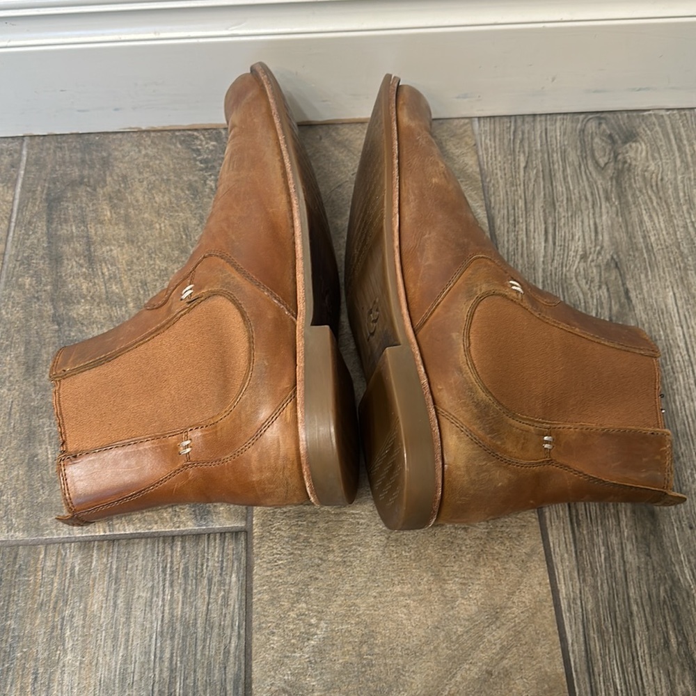 UGG brown leather boots size 10.5 - Picture 6 of 16